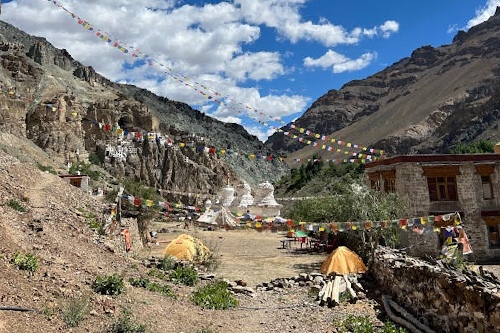 Matho Gompa, Matho Monastery, Matho Monastery of Ladakh, Matho Monastery Ladakh