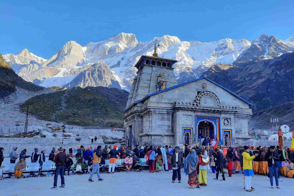 Image showcasing the journey of Kedarnath Yatra, with details on how to reach Kedarnath, timing of the pilgrimage, the rich history, and the sacred Kedarnath temple.