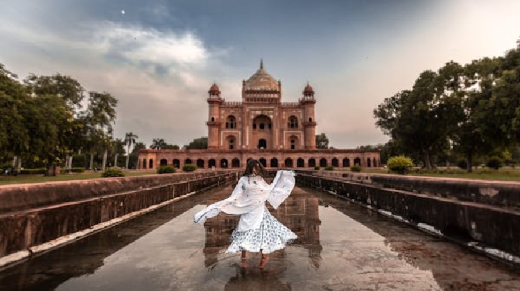 Discover the vibrant heart of India with a Delhi tour. Explore Delhi city information and get a brief about Delhi's rich history, culture, and attractions