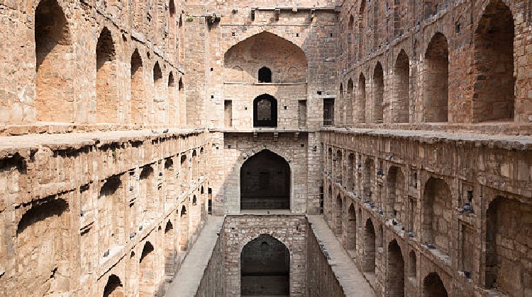 Discover hidden places in Delhi, including secret and unexplored locations. Unveil the city's lesser-known gems and uncover Delhi's best-kept secrets.