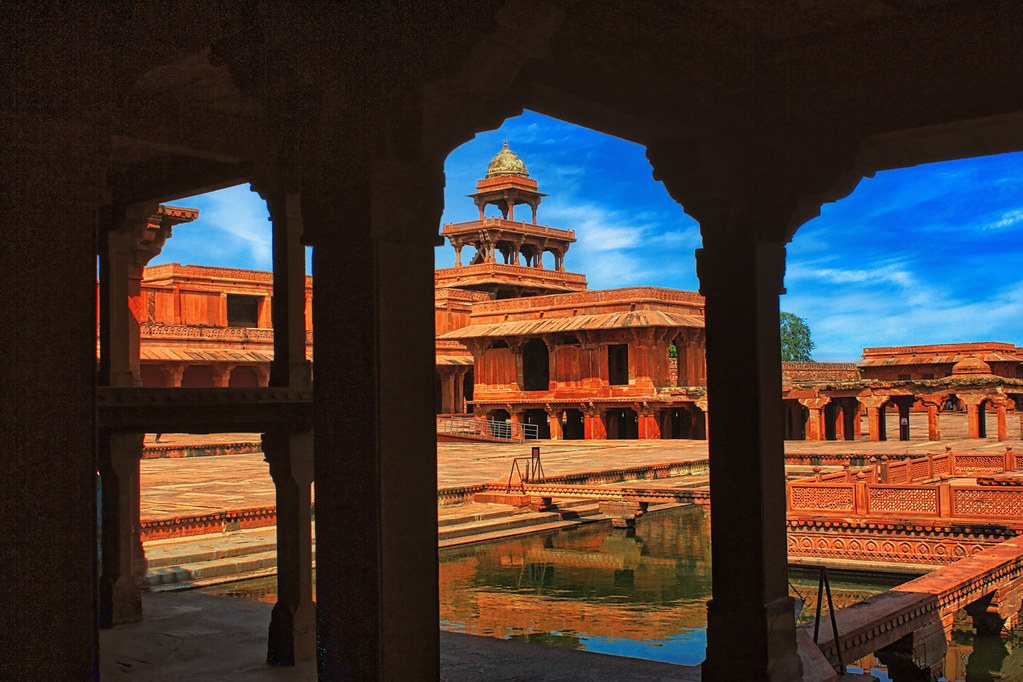 Fatehpur Sikri, Fatehpur Sikri Agra, Fatehpur Sikri Visit Timing, Fatehpur Sikri Tour, Fatehpur sightseeing