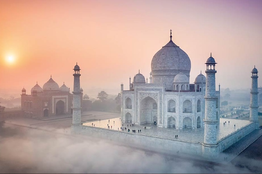 Experience the Taj Mahal Sunrise Tour: Car Hire for a Memorable Agra Visit, Stunning Sunrise Views at the Taj Mahal