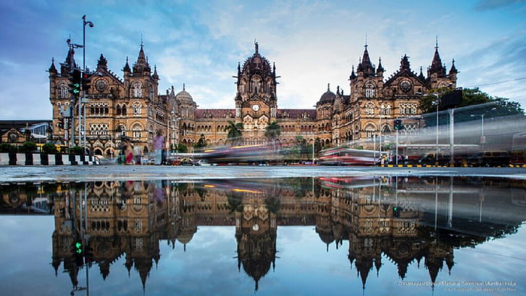 Discover Mumbai with our full day Mumbai Sightseeing tour. Choose from our Mumbai Tour Packages for an unforgettable Mumbai tour experience.