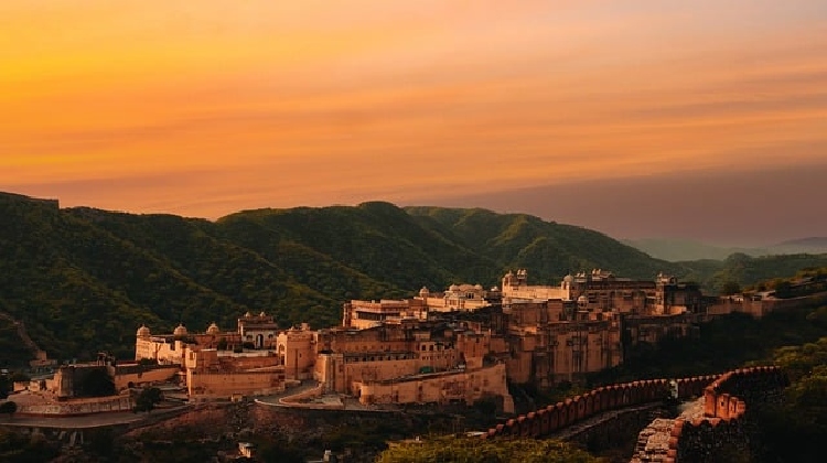 Image of Rajasthan Fort and Palace Tour Packages: Experience a 13-day tour showcasing the majestic forts and palaces of Rajasthan.