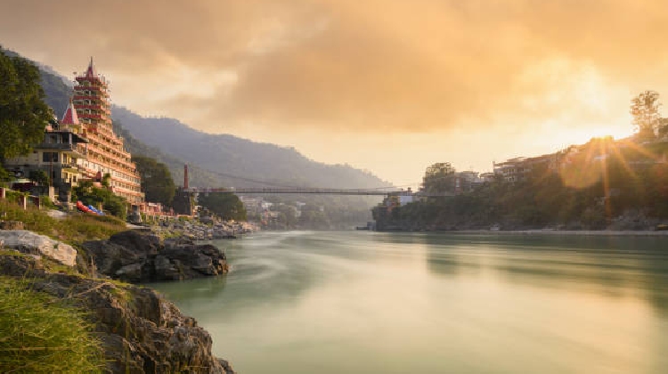 Explore Rishikesh with our comprehensive tour packages. Enjoy a Rishikesh tour in 3 days, featuring thrilling rafting adventures and more.