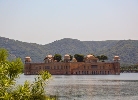 Discover Jaipur with our 4 Day Tour Package. Enjoy the best of the Pink City with our comprehensive Jaipur Tour.