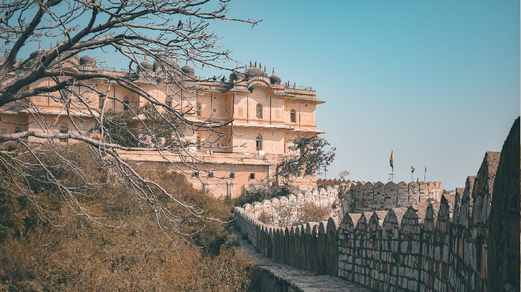 Fuerte de Nahargarh en Jaipur: historia, horario de visitas y otros fuertes y monumentos de la ciudad rosa.