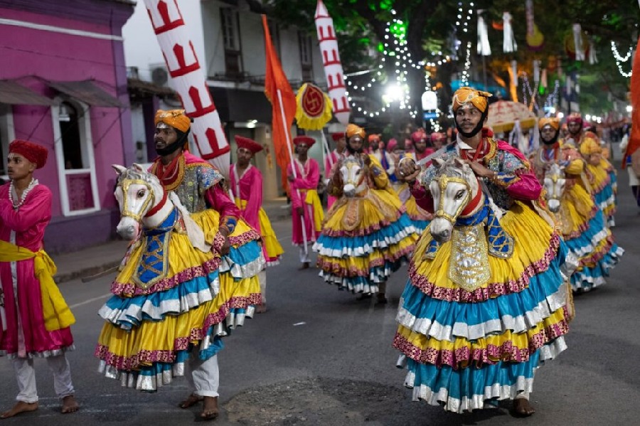 Cultura de Goa: Historia, tradiciones, danza, música y arte se unen en este vibrante destino indio lleno de riqueza cultural.