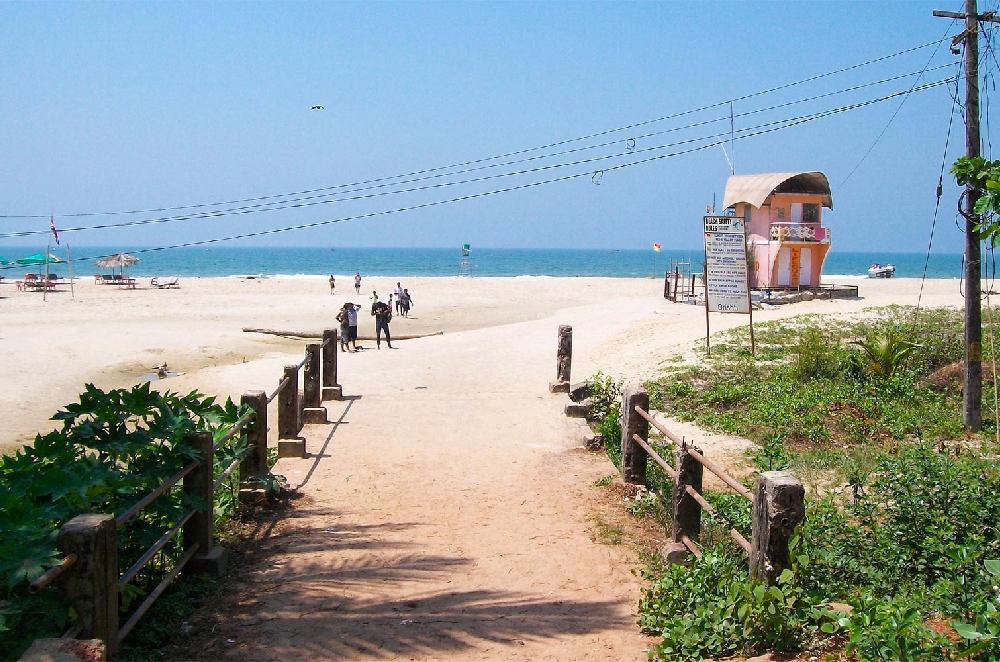 Playa Majorda en Goa: actividades, acceso y vida nocturna en una playa impresionante de la costa de Goa, India.