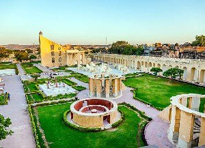 discover-jantar-mantar-delhi-history-top-new-delhi-attraction