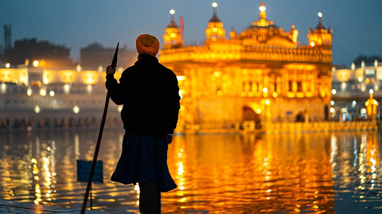 Tour Triángulo Dorado de 7 días con Amritsar, India, itinerario de 7 días, viaje destacado por el Triángulo Dorado y Amritsar con monumentos y destinos turísticos.