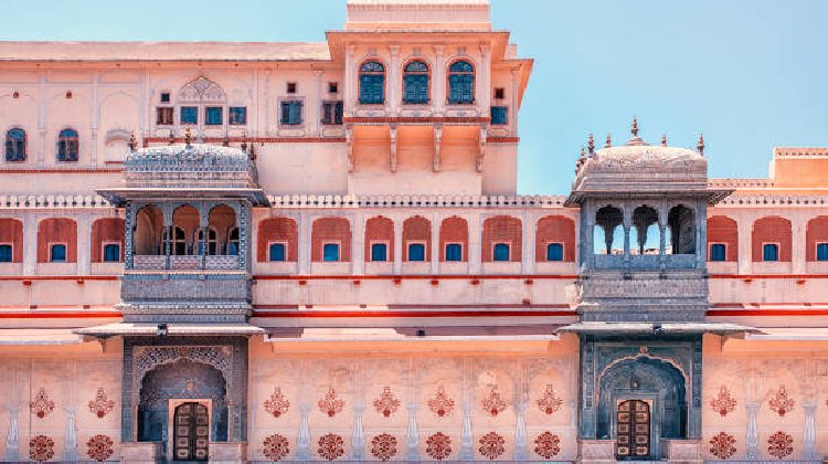 Discover Jaipur's majestic City Palace with details on timing and entry fee.