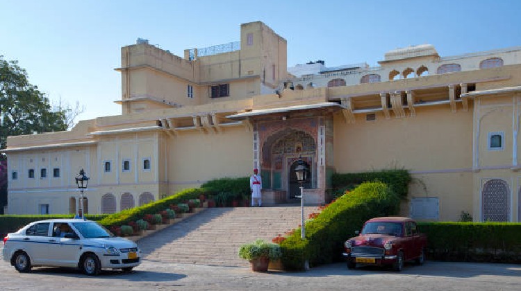 Explore the Top 10 Havelis in Rajasthan: Discover famous havelis and iconic heritage sites in Rajasthan.