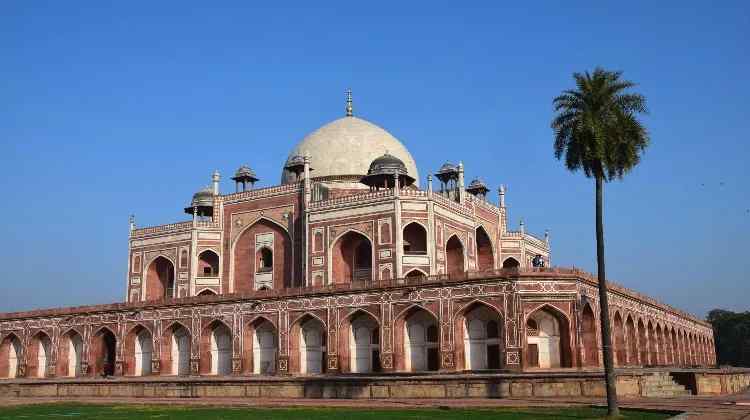 Tour del Triángulo Dorado de 6 días, explorando los destinos más emblemáticos de la India.